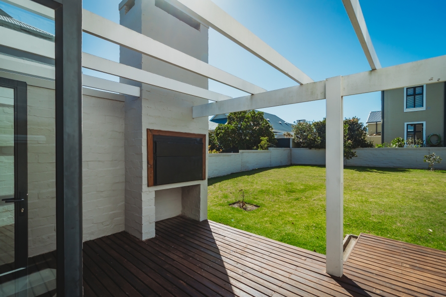 3 Bedroom Property for Sale in Kraaibosch Country Estate Western Cape